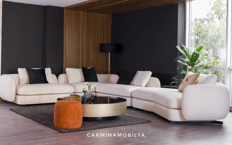 MONTENEGRO KÖŞE KOLTUK