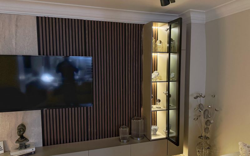 PARİS TV ÜNİTESİ